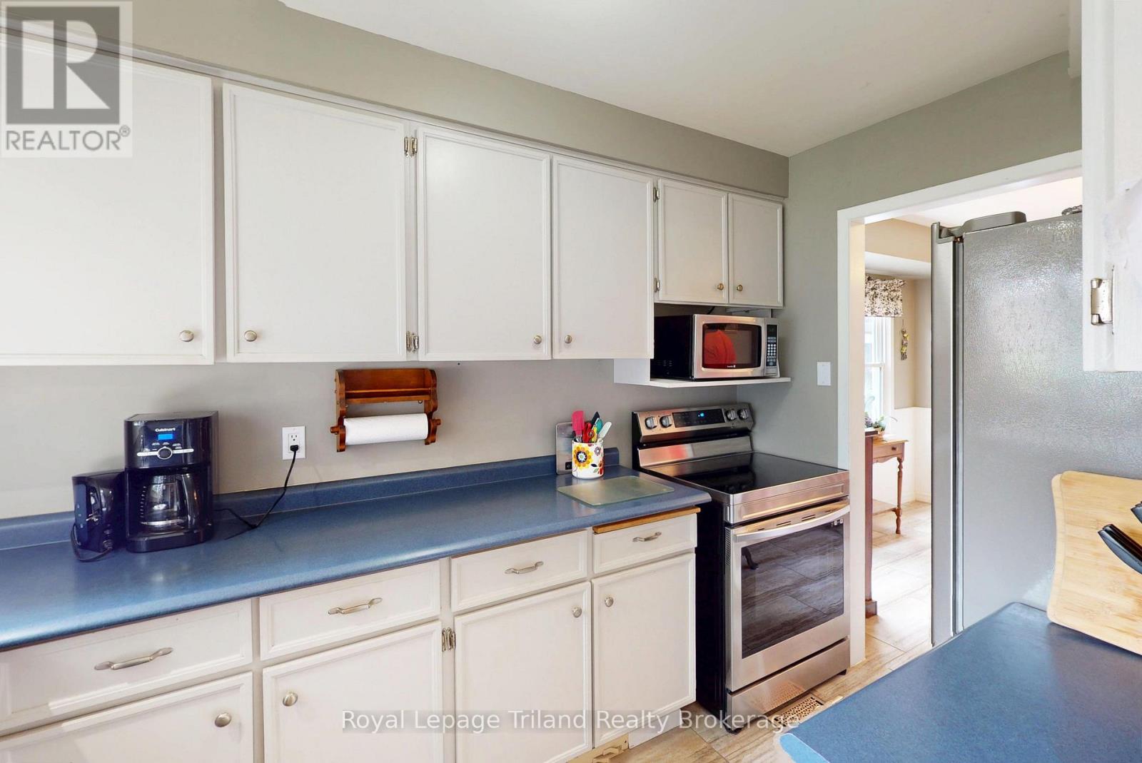 773 Gladstone Drive, Woodstock, Ontario  N4S 5T1 - Photo 4 - X13660048