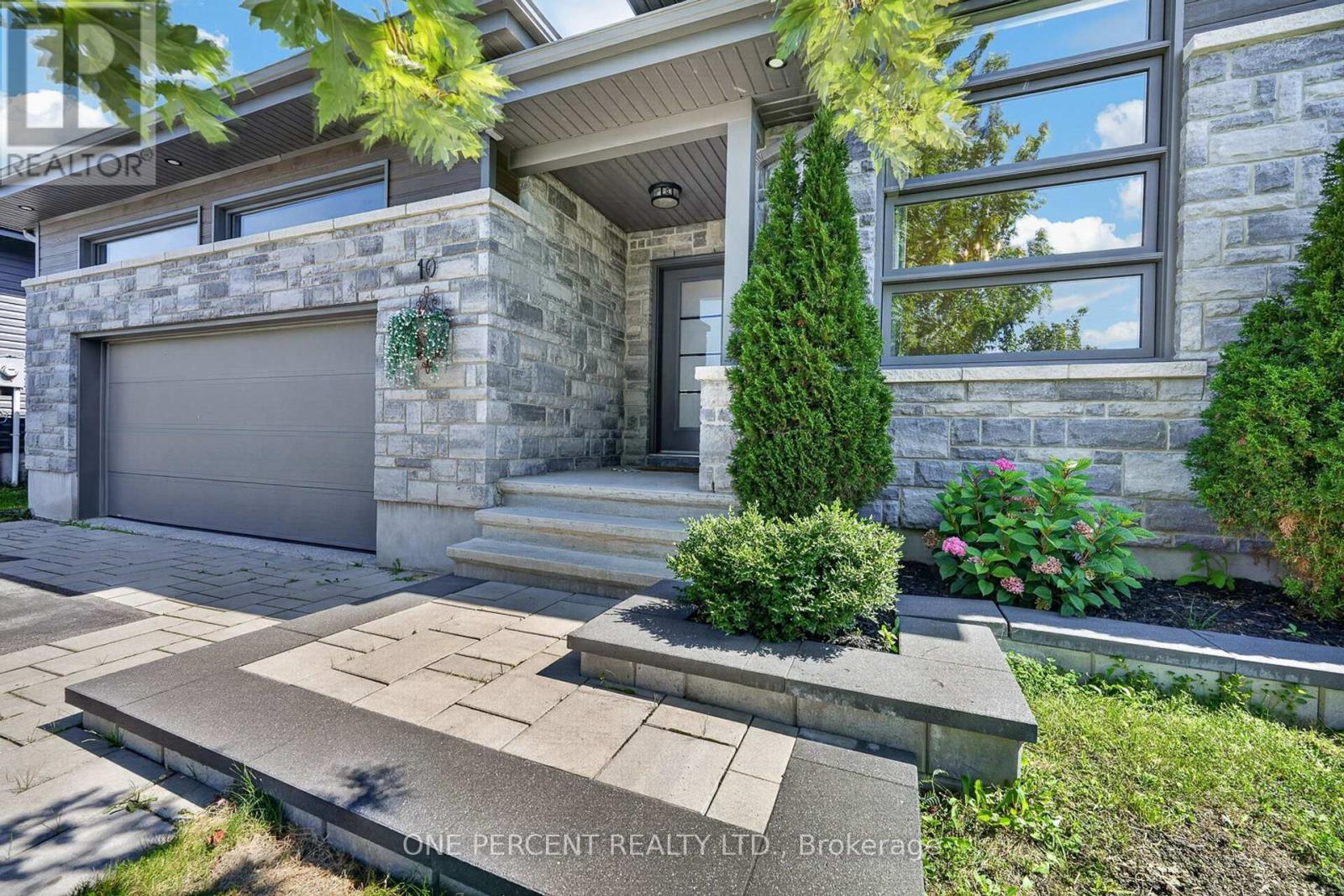 10 Granite Street, Clarence-Rockland, Ontario K4K 0J2 - Photo 2 - X13739072