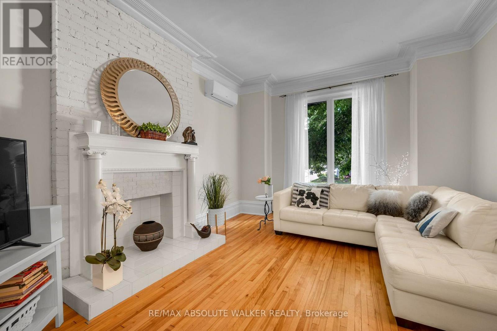 120 Strathcona Avenue, Ottawa, Ontario  K1S 1X6 - Photo 2 - X13739076