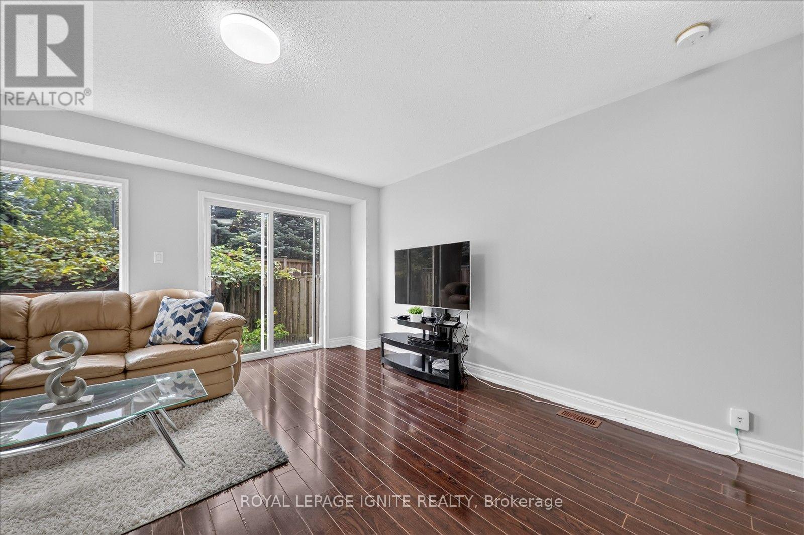 135 Conn Smythe Drive, Toronto, Ontario  M1J 3P6 - Photo 27 - E13739142