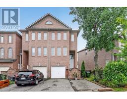 135 CONN SMYTHE DRIVE, Toronto, Ontario