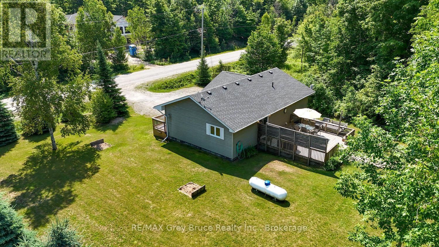 32 Sugarbush Road, South Bruce Peninsula, Ontario  N0H 2G0 - Photo 19 - X13739122