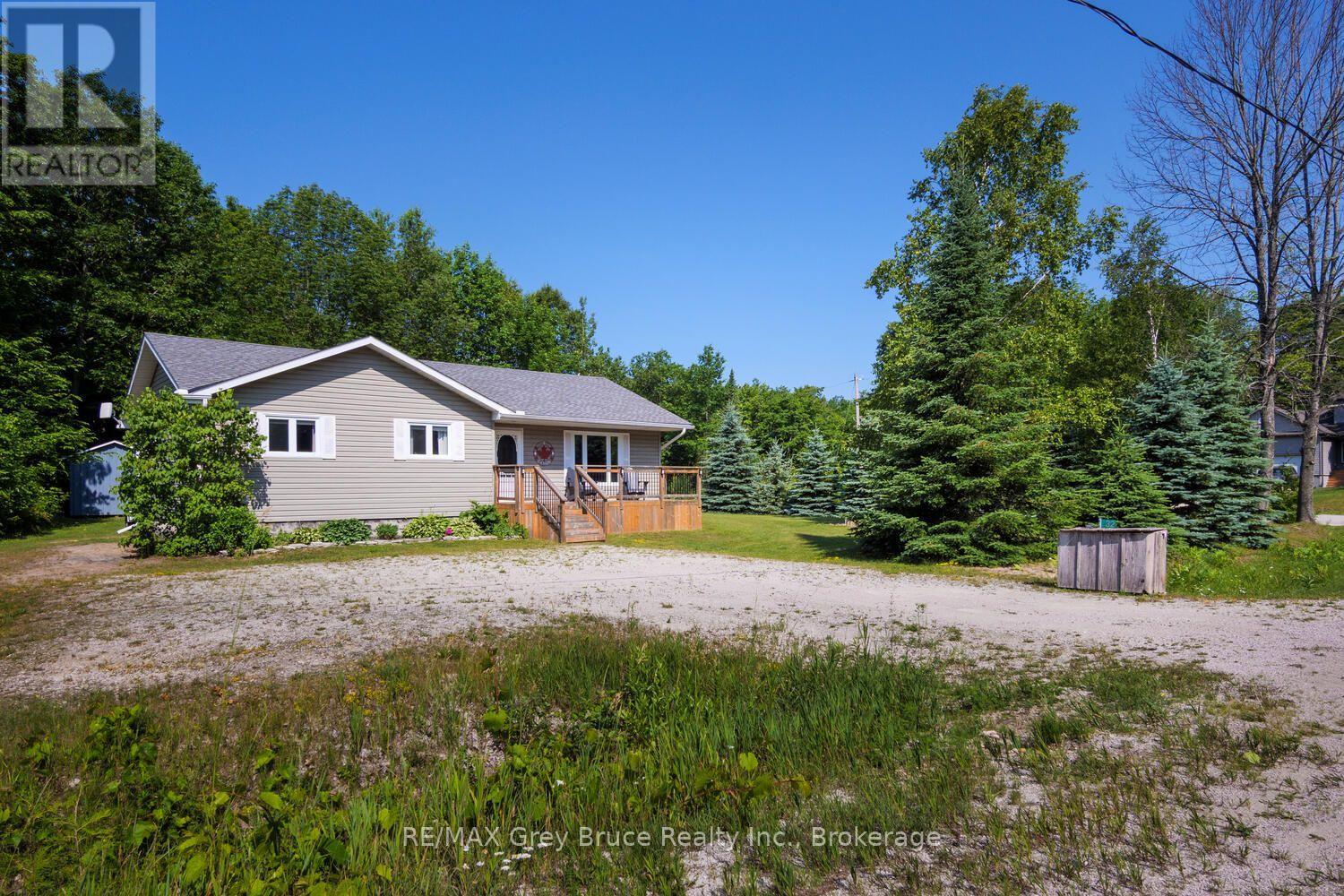 32 Sugarbush Road, South Bruce Peninsula, Ontario  N0H 2G0 - Photo 37 - X13739122