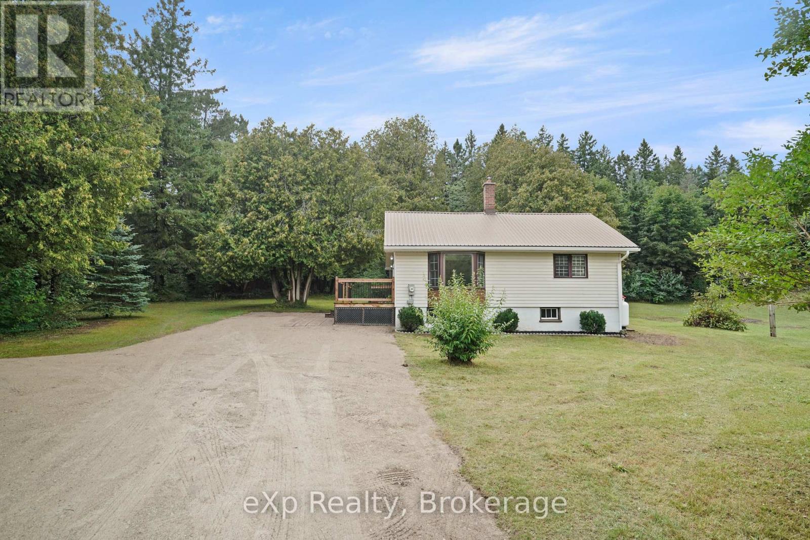 83761 Brussels Line, Morris Turnberry, Ontario  N0G 1H0 - Photo 2 - X13739140