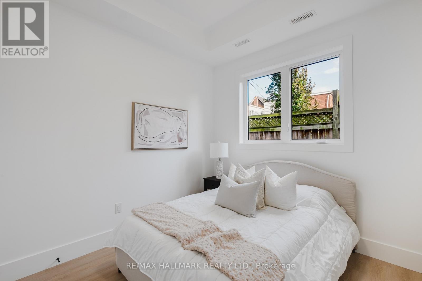 Garden Suite - 37 Milverton Boulevard, Toronto, Ontario  M4J 1T5 - Photo 10 - E13738444
