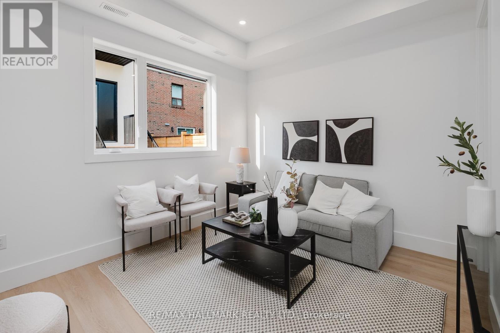 Garden Suite - 37 Milverton Boulevard, Toronto, Ontario  M4J 1T5 - Photo 7 - E13738444
