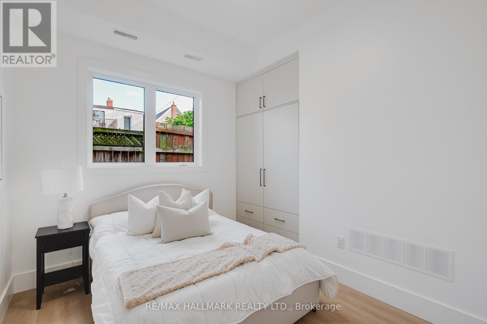 Garden Suite - 37 Milverton Boulevard, Toronto, Ontario  M4J 1T5 - Photo 9 - E13738444