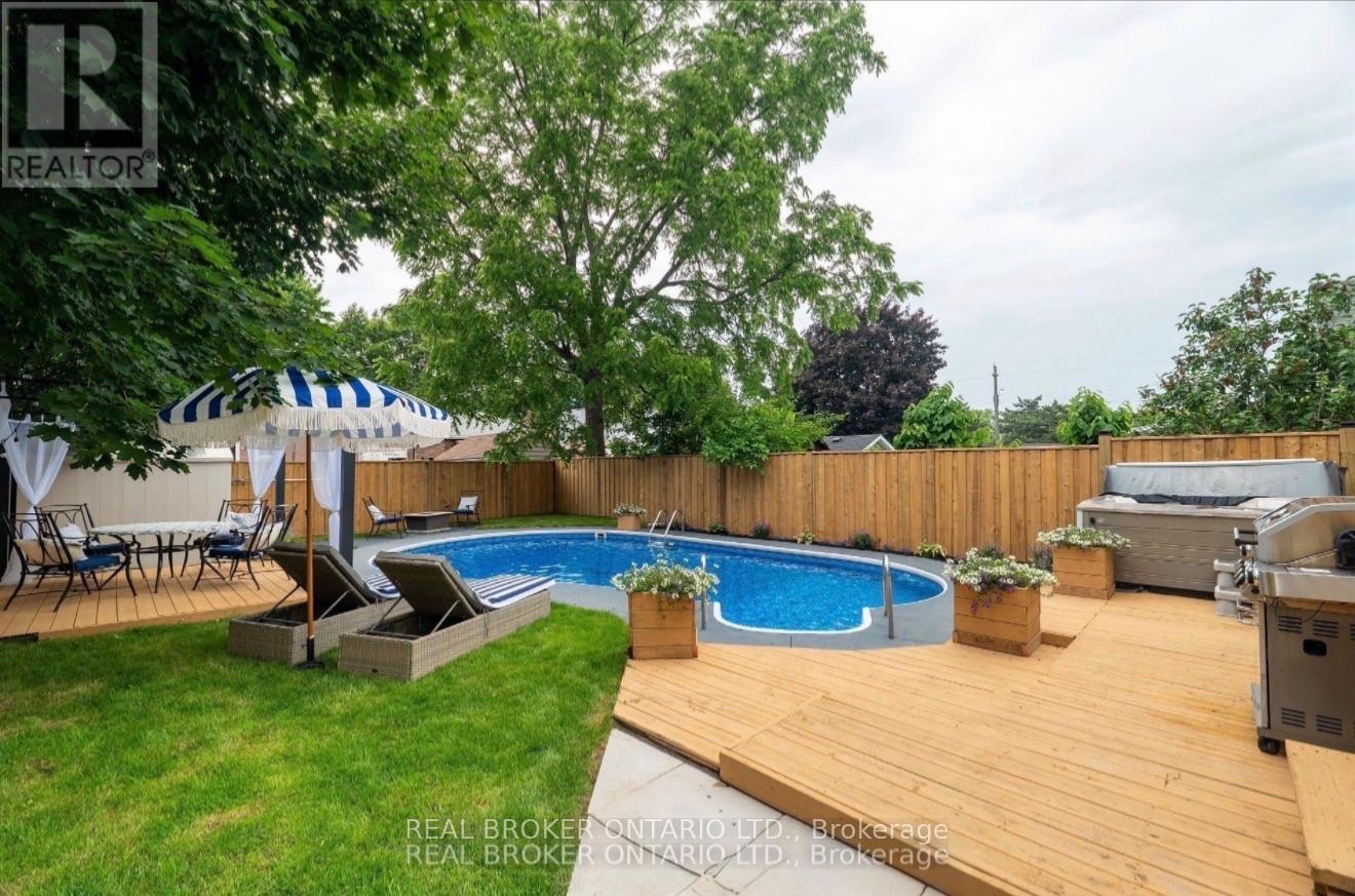 Lower Level Unit - 220 Holmesdale Avenue, Hamilton, Ontario  L8K 3M7 - Photo 3 - X13739064