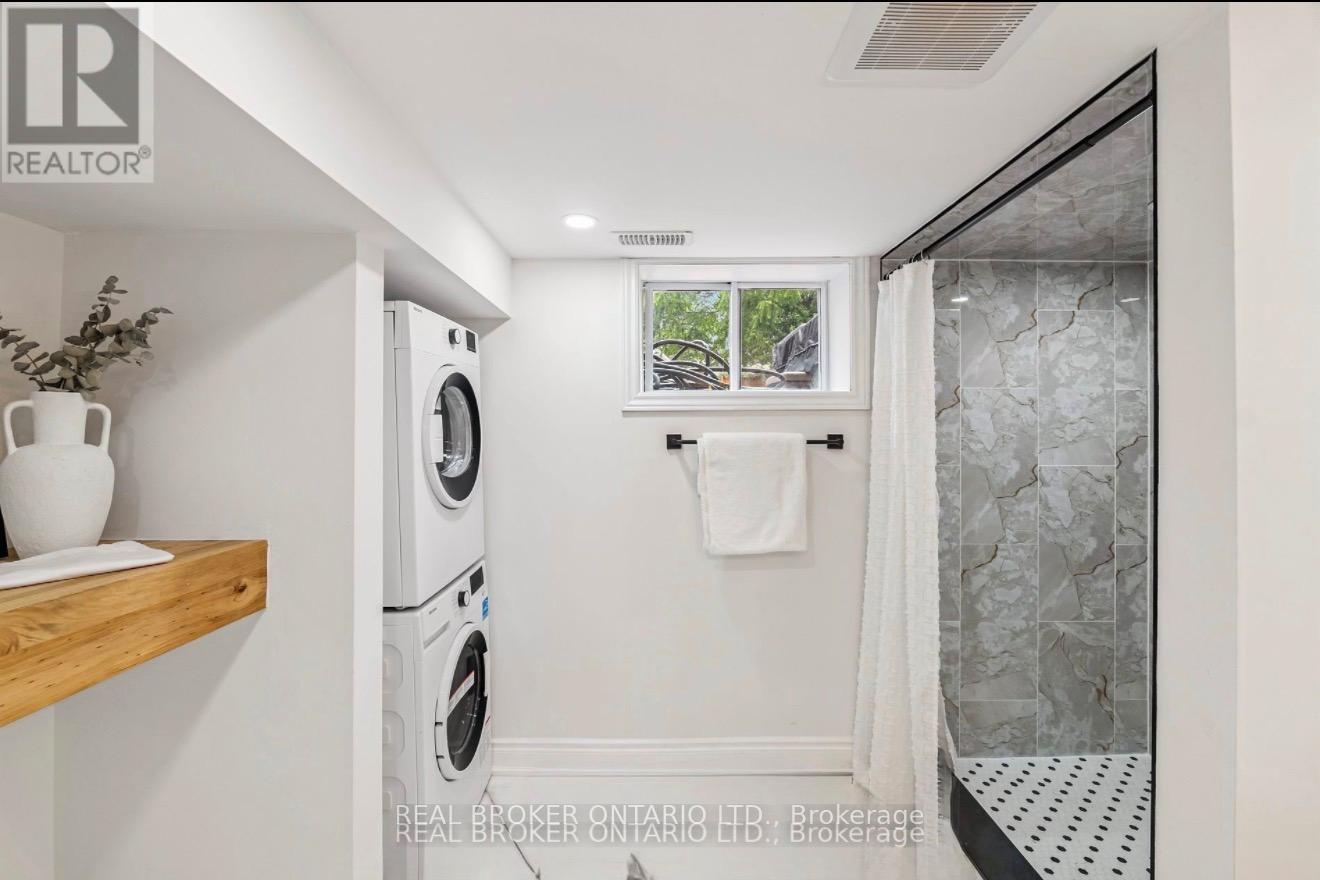 Lower Level Unit - 220 Holmesdale Avenue, Hamilton, Ontario  L8K 3M7 - Photo 5 - X13739064