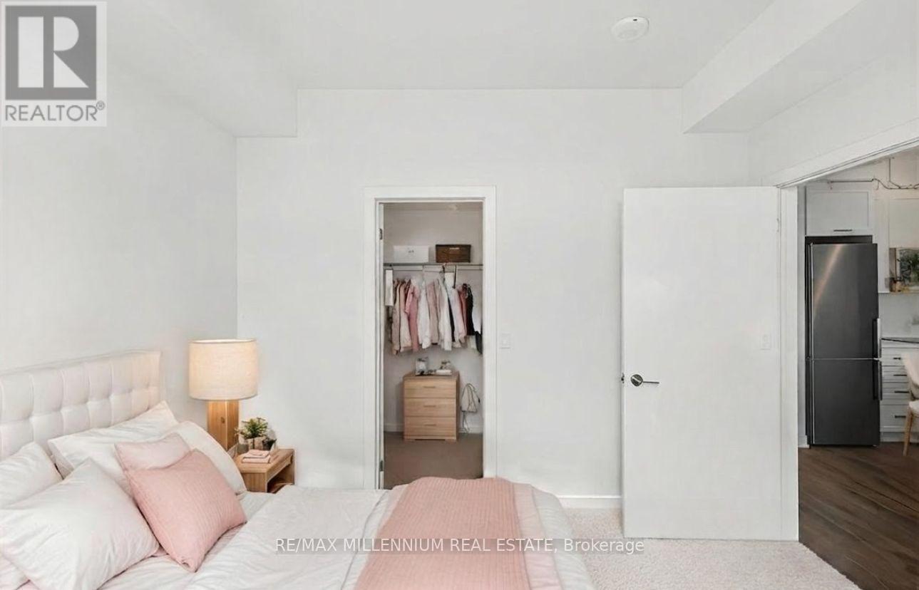 403 - 600 North Service Road, Hamilton, Ontario  L8E 5A7 - Photo 12 - X13739090