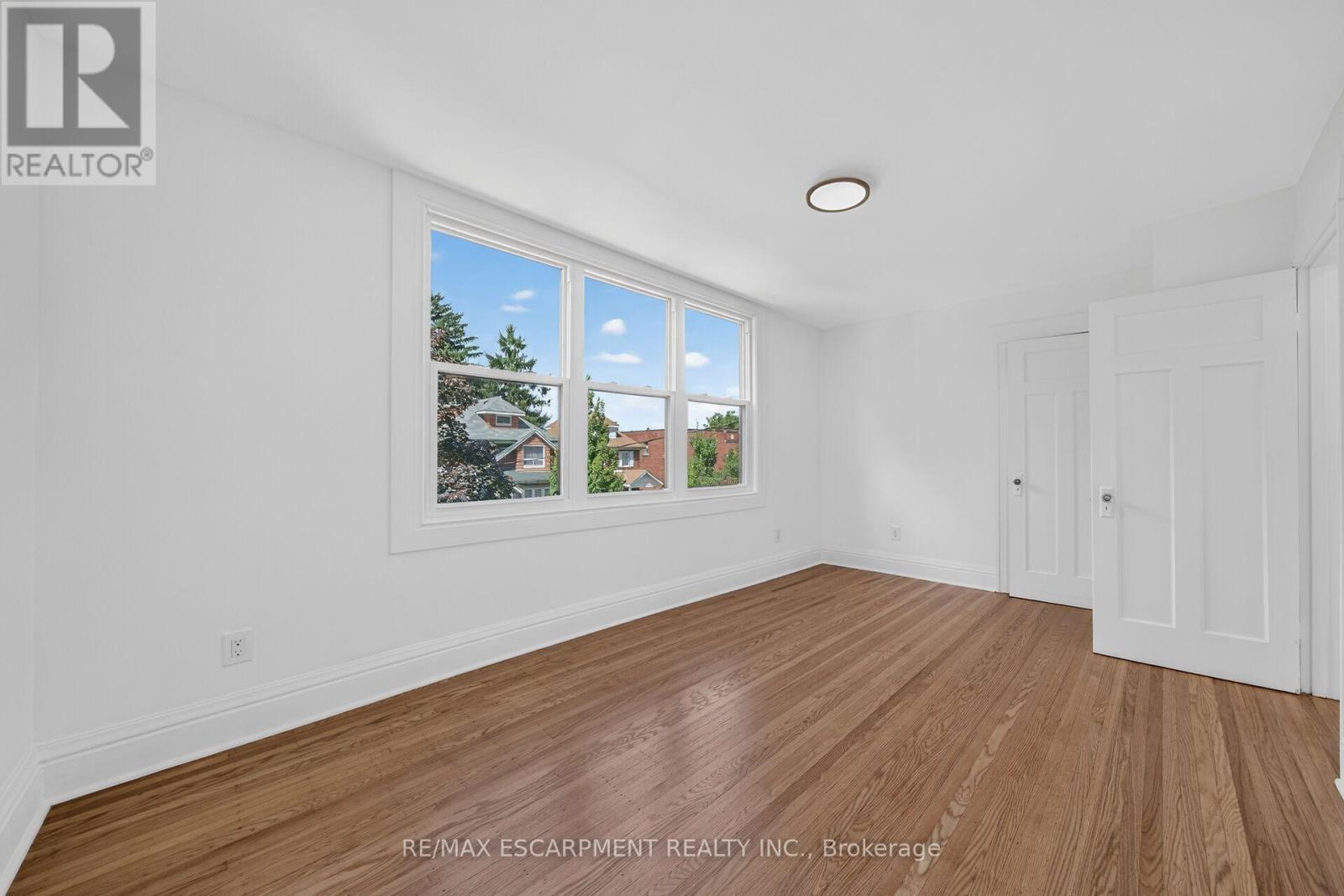 229 Park Row S, Hamilton, Ontario  L8K 2K4 - Photo 30 - X13739124