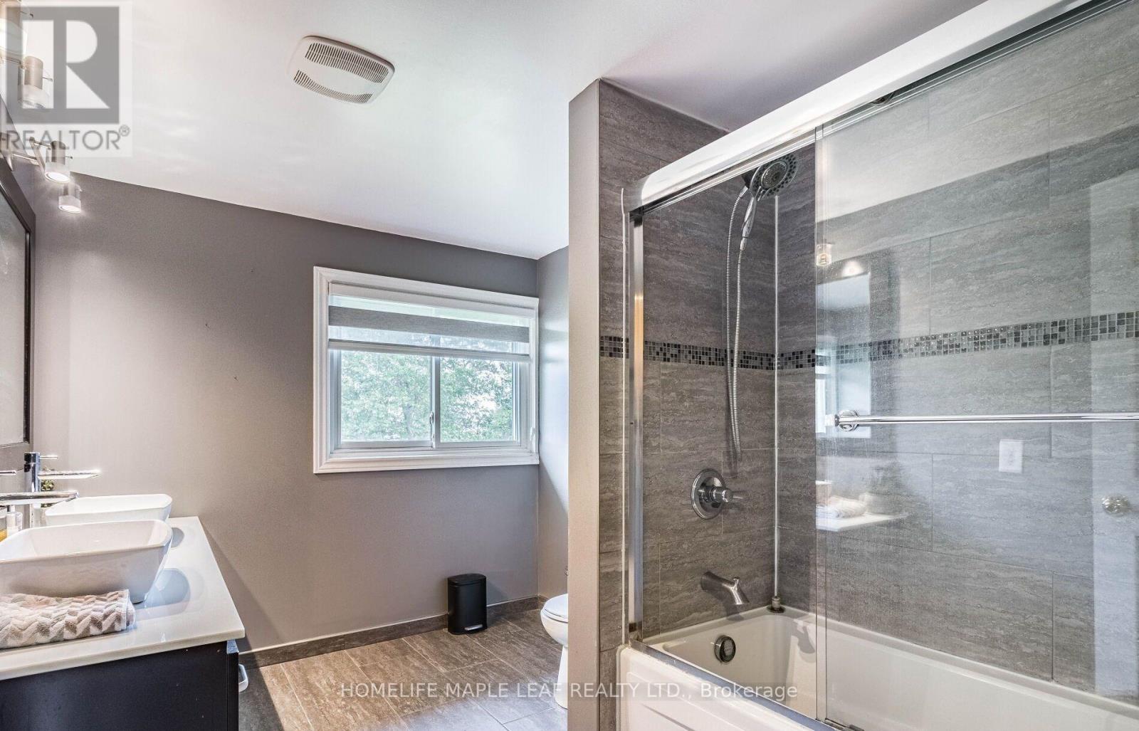 2815 Niagara River Parkway, Fort Erie, Ontario  L2A 5M4 - Photo 11 - X13739132
