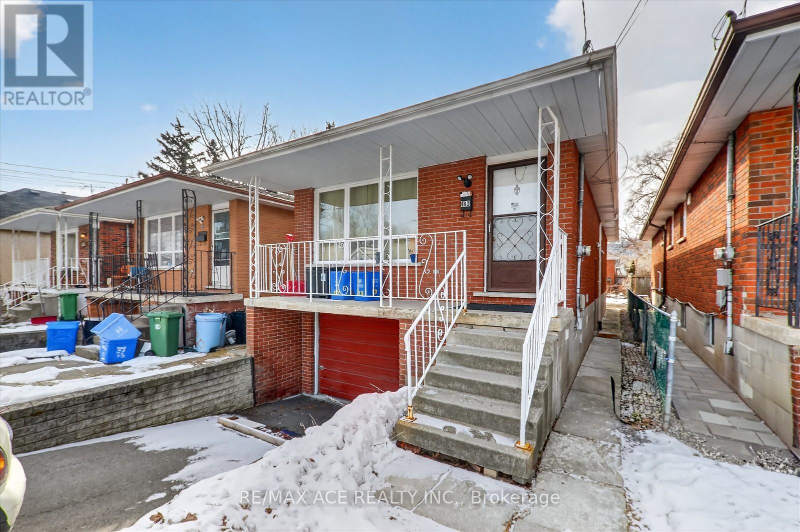 BSMT ROOM 1 - 83 WARD AVENUE, Hamilton, Ontario