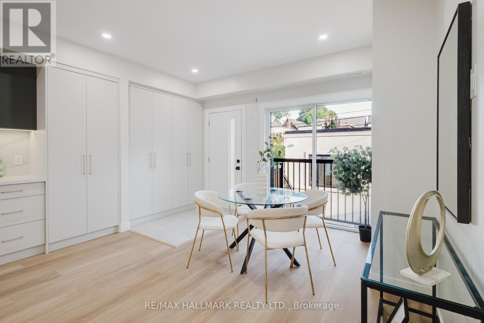 1 - 37 Milverton Boulevard, Toronto, Ontario  M4J 1T5 - Photo 11 - E13738440