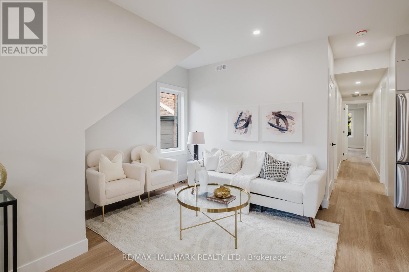 1 - 37 Milverton Boulevard, Toronto, Ontario  M4J 1T5 - Photo 12 - E13738440