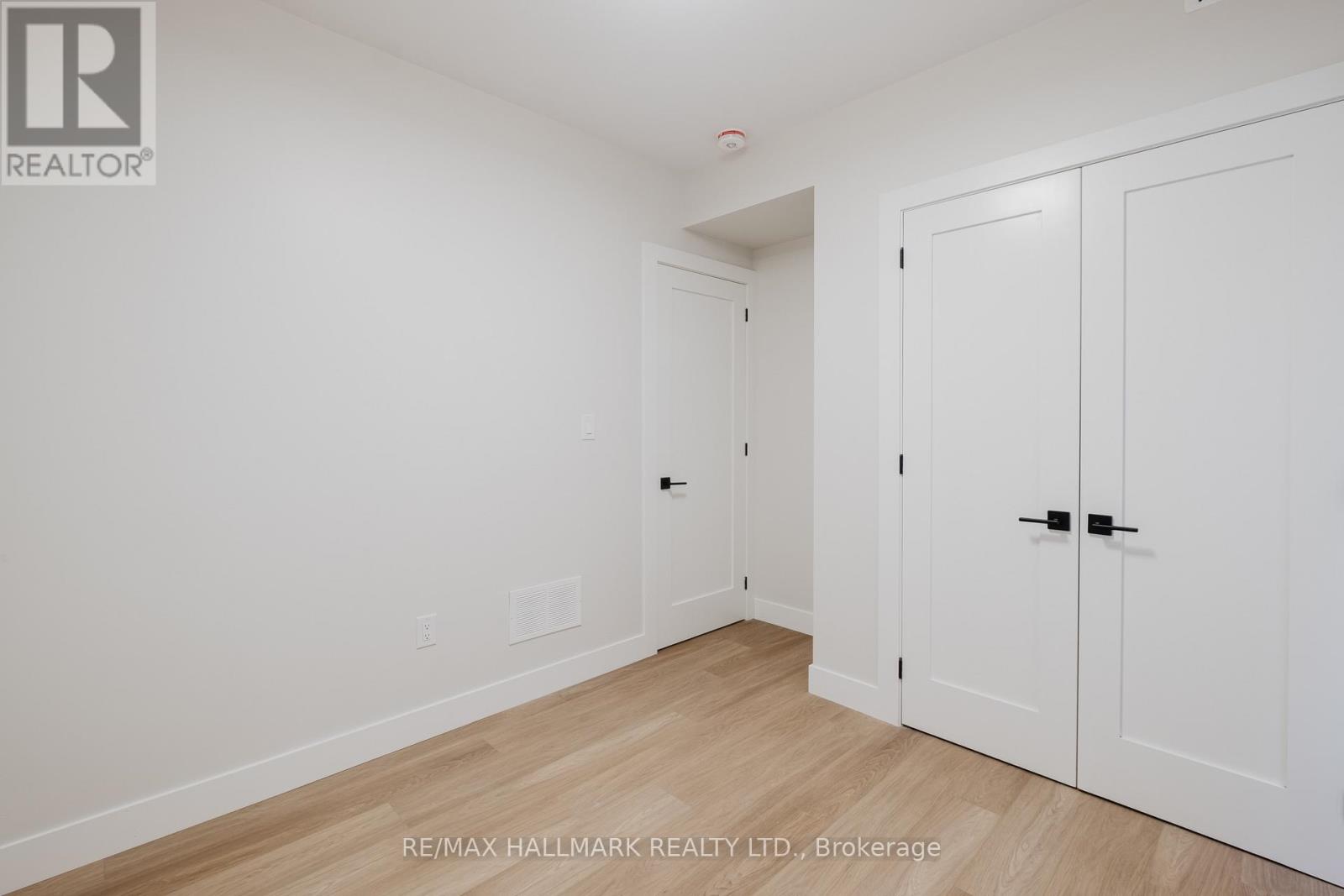 1 - 37 Milverton Boulevard, Toronto, Ontario  M4J 1T5 - Photo 18 - E13738440