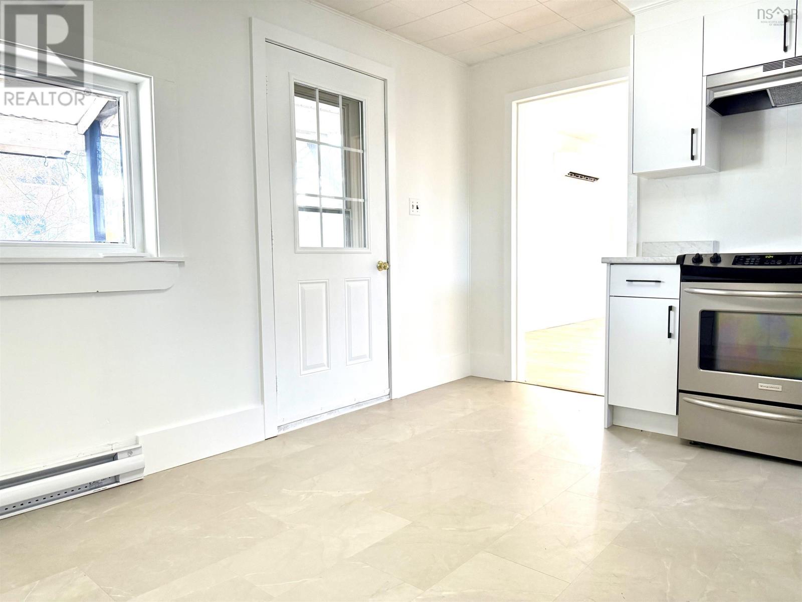 190 Church Street, Amherst, Nova Scotia  B4H 3C6 - Photo 9 - 202622250