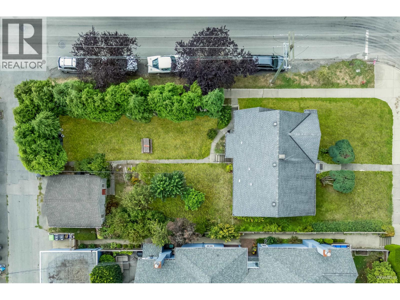 96 W 16TH AVENUE, vancouver, British Columbia