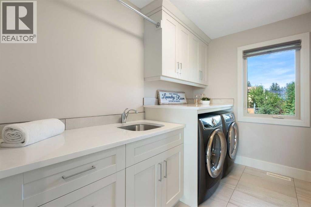 28 Edgepark Mews NW, Calgary, Alberta  T3A 4G3 - Photo 24 - A2339690