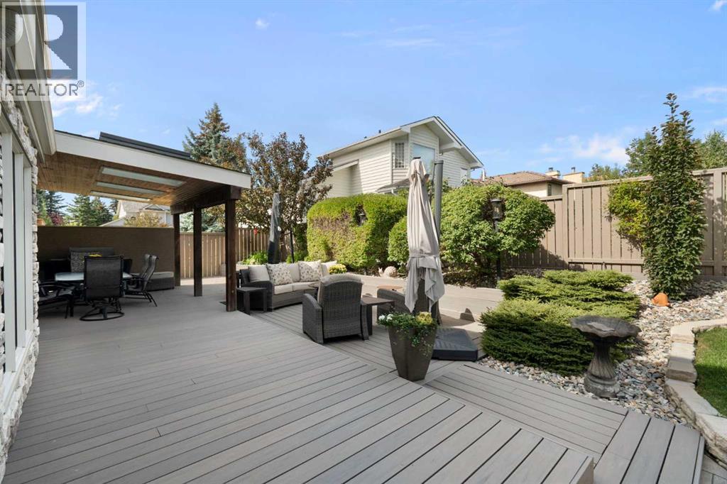 28 Edgepark Mews NW, Calgary, Alberta  T3A 4G3 - Photo 35 - A2339690