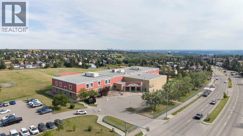 28 Edgepark Mews NW, Calgary, Alberta  T3A 4G3 - Photo 49 - A2339690