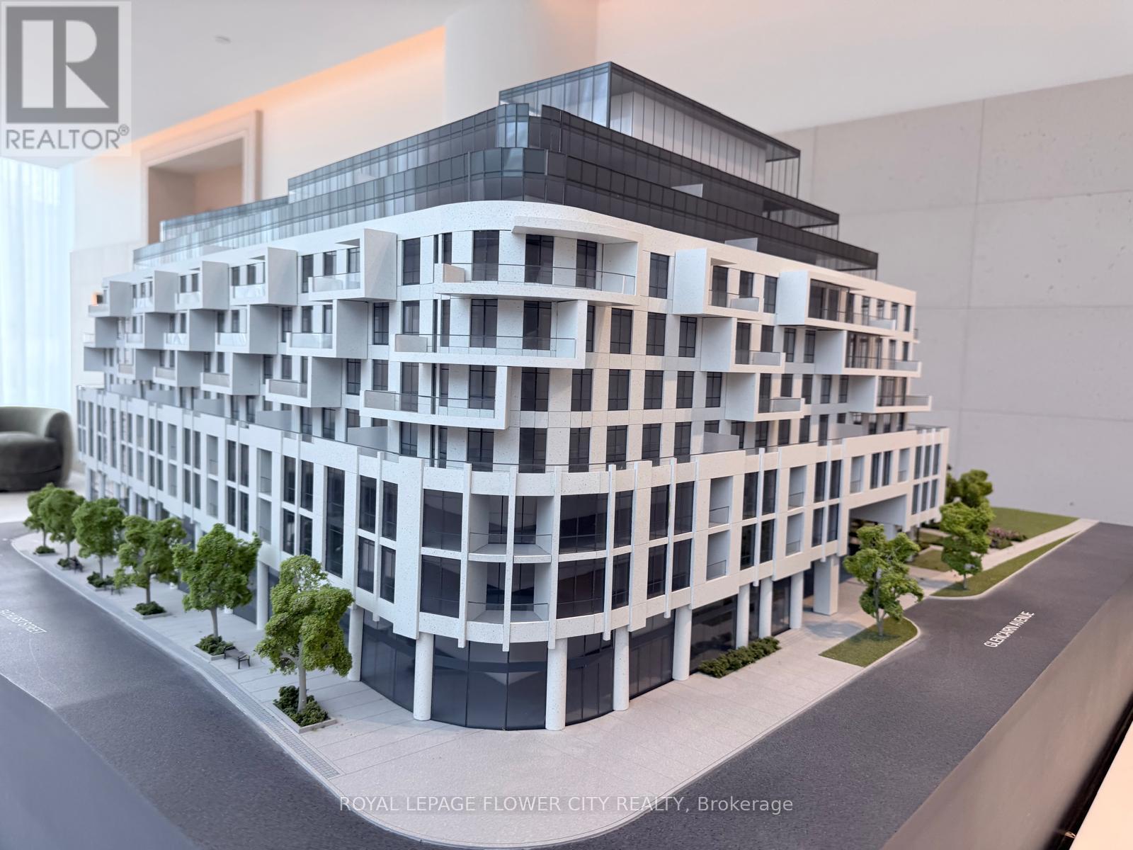 301 - 505 GLENCAIRN AVENUE, Toronto, Ontario