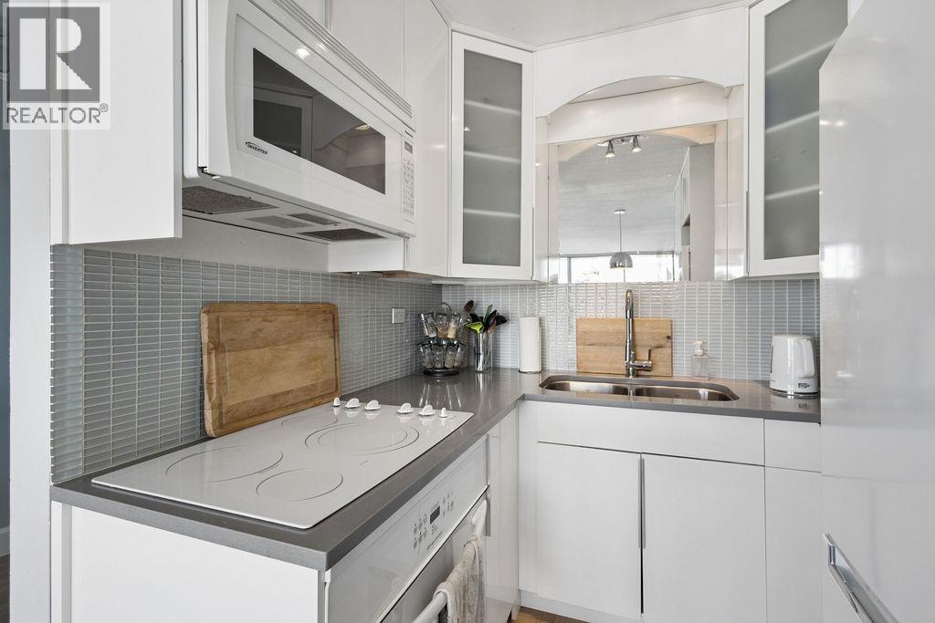 1503 1251 Cardero Street, Vancouver, British Columbia  V6G 2H9 - Photo 17 - R3161117