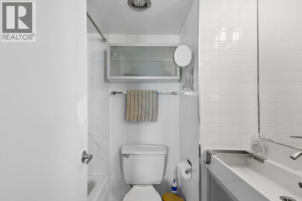 1503 1251 Cardero Street, Vancouver, British Columbia  V6G 2H9 - Photo 22 - R3161117