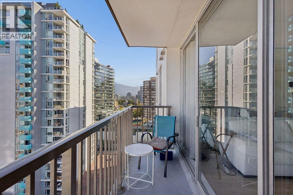 1503 1251 Cardero Street, Vancouver, British Columbia  V6G 2H9 - Photo 6 - R3161117