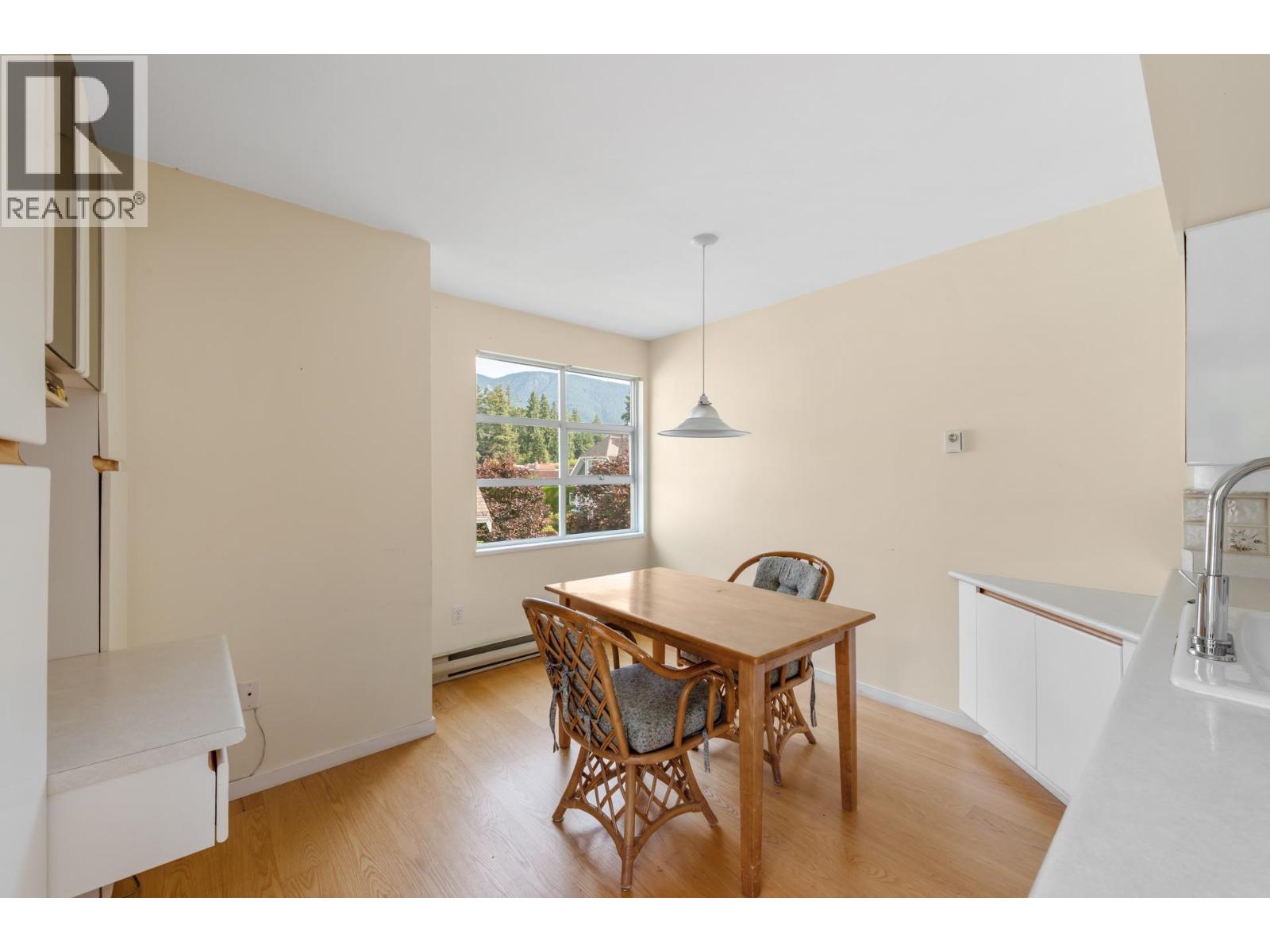 303 3373 Capilano Crescent, North Vancouver, British Columbia  V7R 4W7 - Photo 15 - R3161125