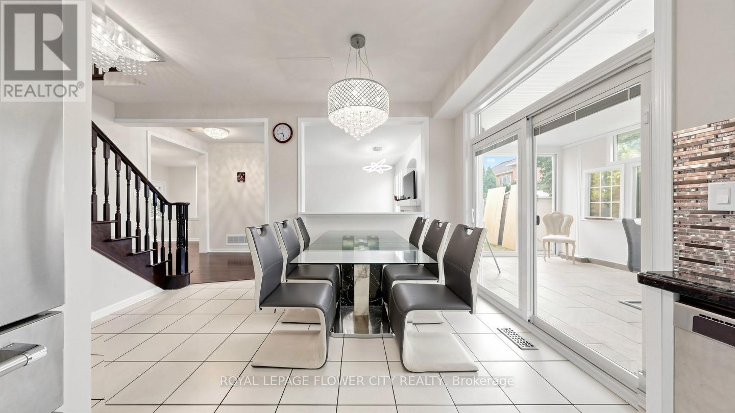 70 Boom Road, Vaughan, Ontario  L6A 3G2 - Photo 13 - N13739148