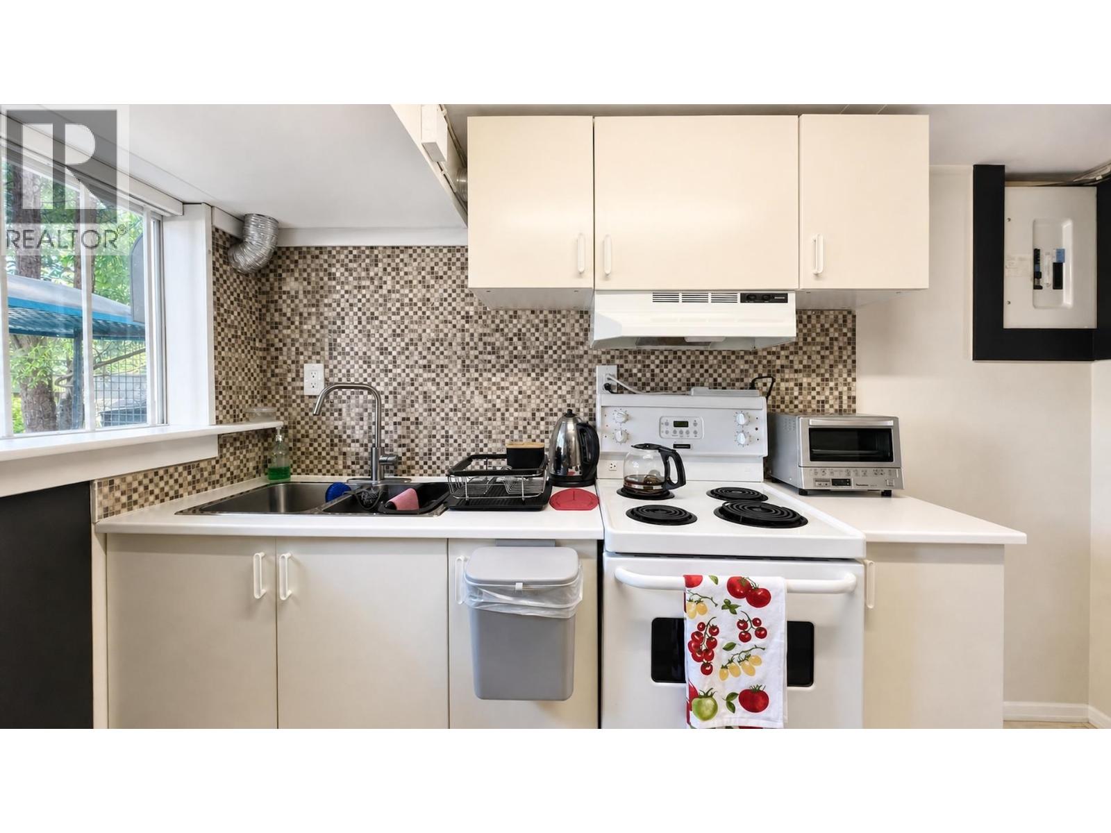 1024 Ranch Park Way, Coquitlam, British Columbia  V3C 2H2 - Photo 29 - R3161103