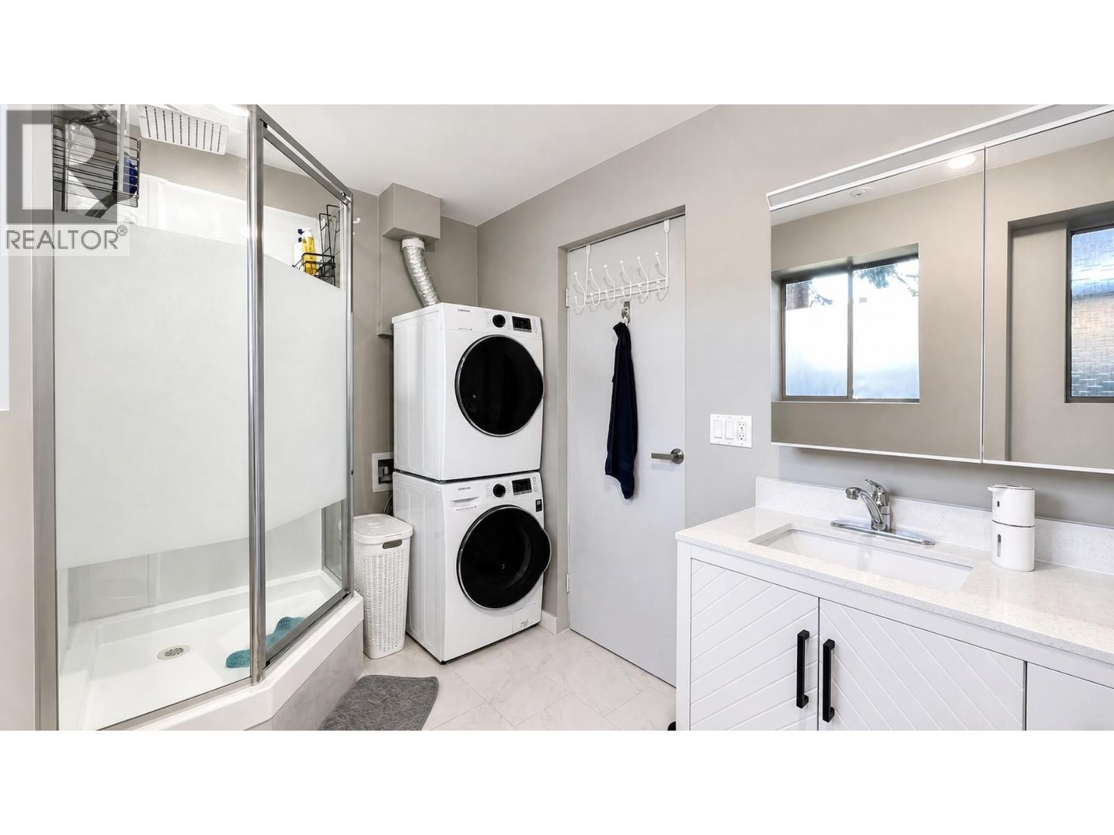 1024 Ranch Park Way, Coquitlam, British Columbia  V3C 2H2 - Photo 31 - R3161103