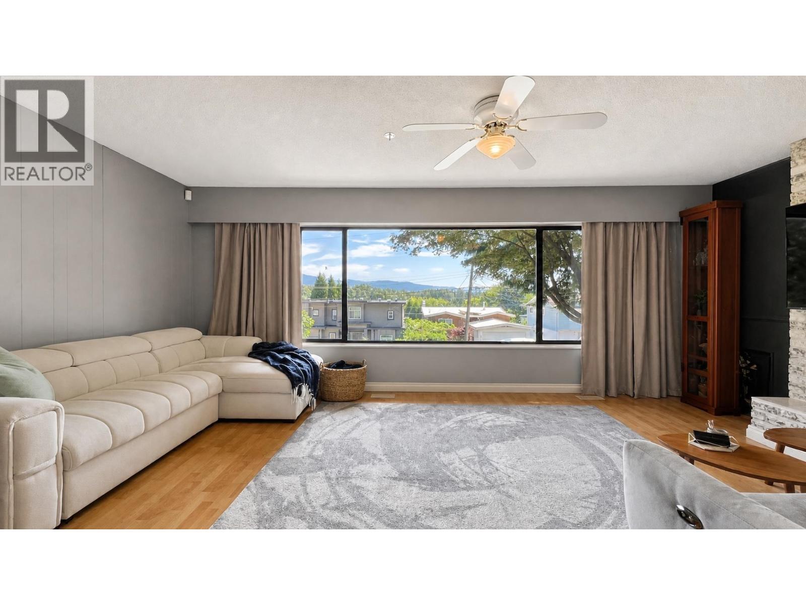 1024 Ranch Park Way, Coquitlam, British Columbia  V3C 2H2 - Photo 4 - R3161103