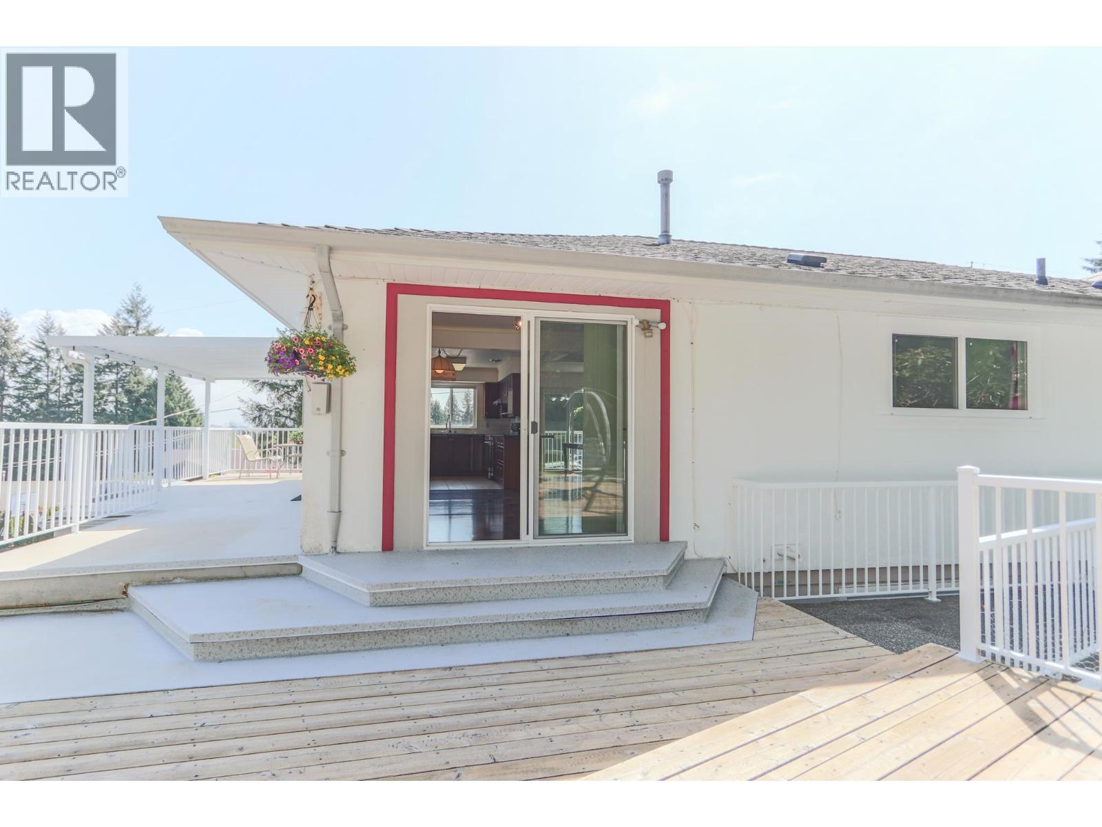 1352 E 16th Street, North Vancouver, British Columbia  V7J 1L4 - Photo 14 - R3161119