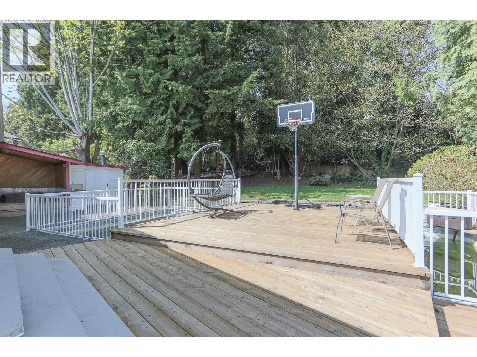 1352 E 16th Street, North Vancouver, British Columbia  V7J 1L4 - Photo 16 - R3161119