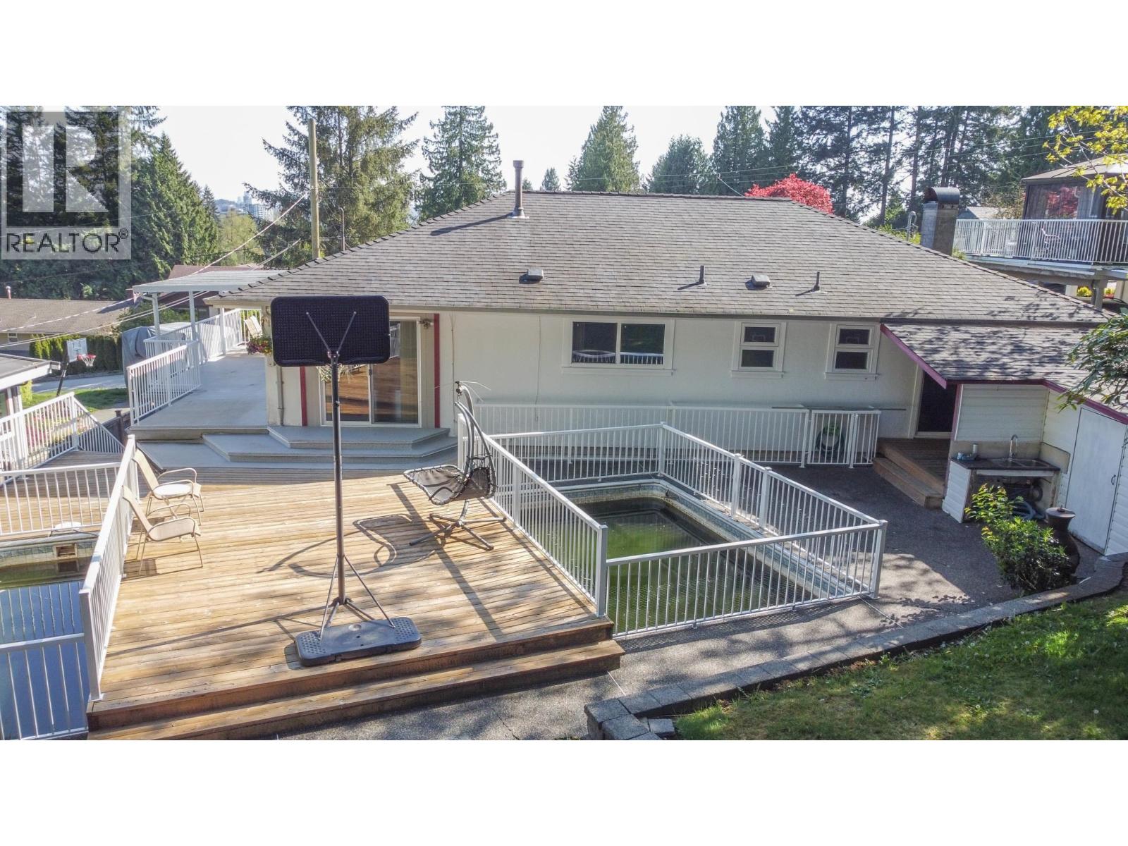 1352 E 16th Street, North Vancouver, British Columbia  V7J 1L4 - Photo 18 - R3161119