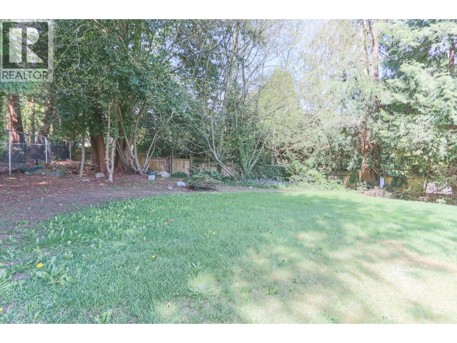 1352 E 16th Street, North Vancouver, British Columbia  V7J 1L4 - Photo 23 - R3161119