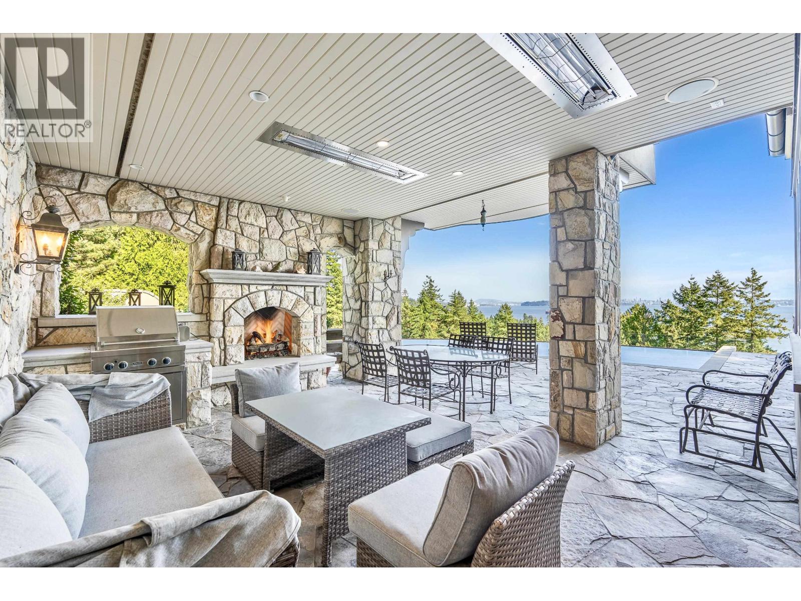 4672 Clovelly Walk, West Vancouver, British Columbia  V7W 1H5 - Photo 6 - R3161127