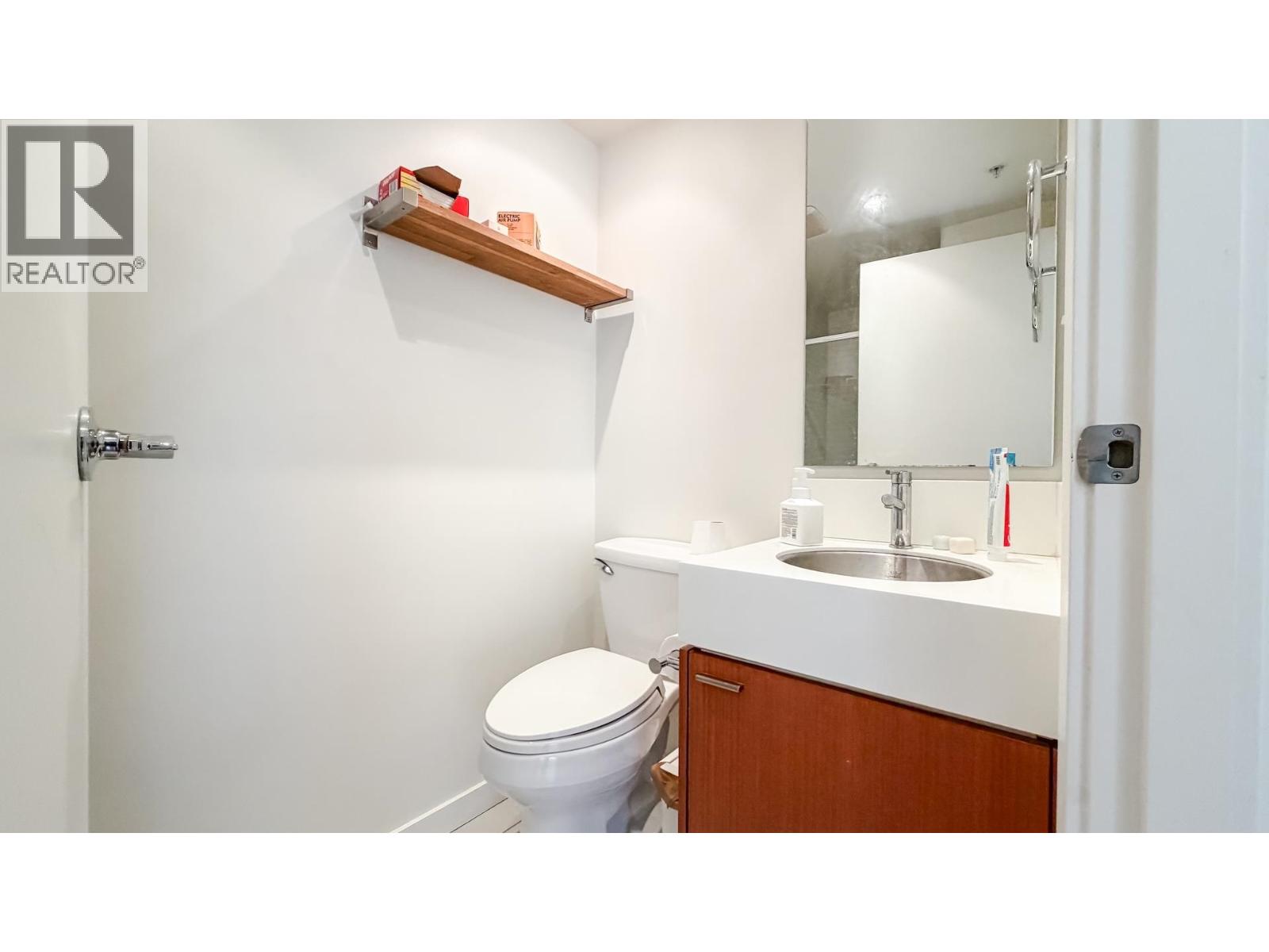 390 E 11th Ave, Vancouver, British Columbia  V5T 4V9 - Photo 22 - R3161109