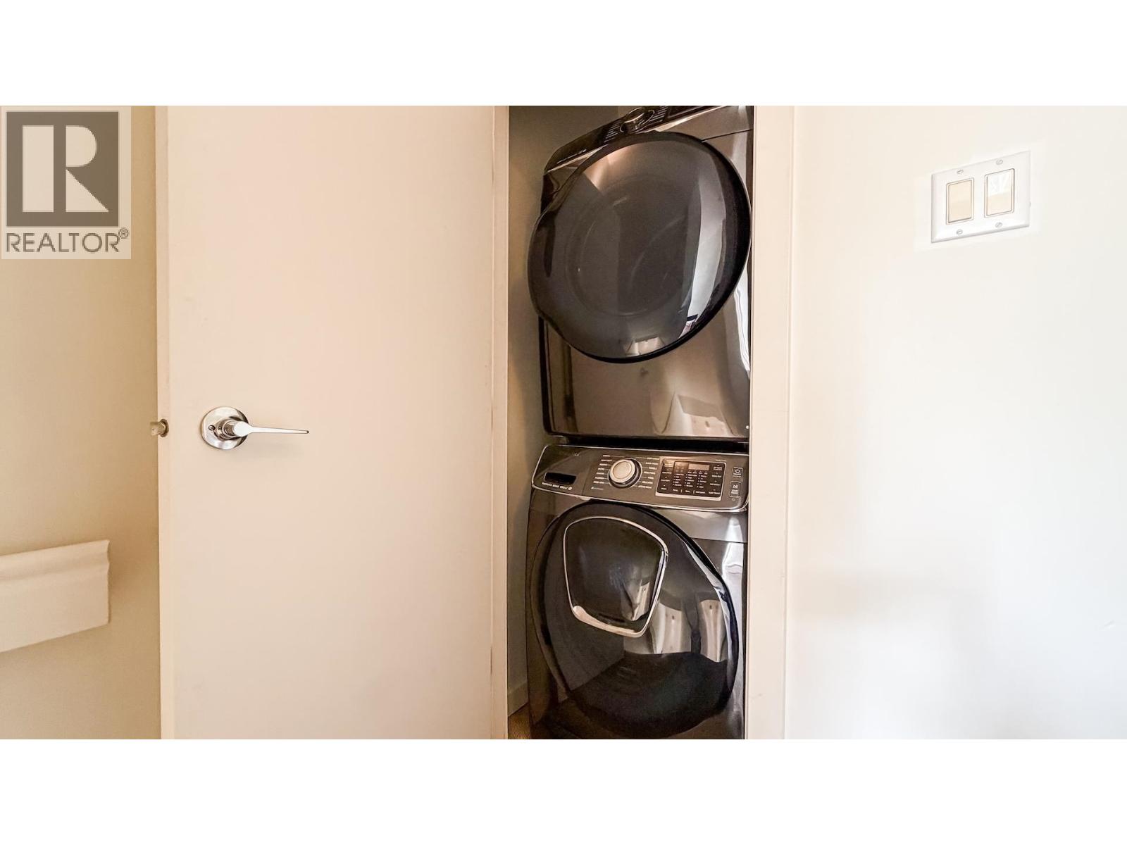 390 E 11th Ave, Vancouver, British Columbia  V5T 4V9 - Photo 24 - R3161109