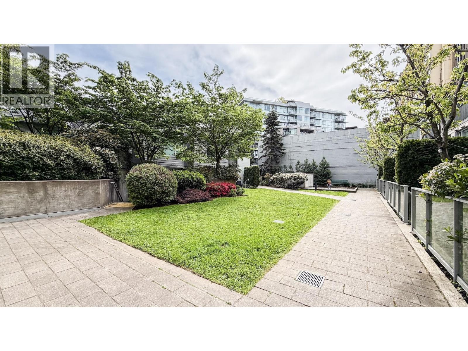 390 E 11th Ave, Vancouver, British Columbia  V5T 4V9 - Photo 31 - R3161109