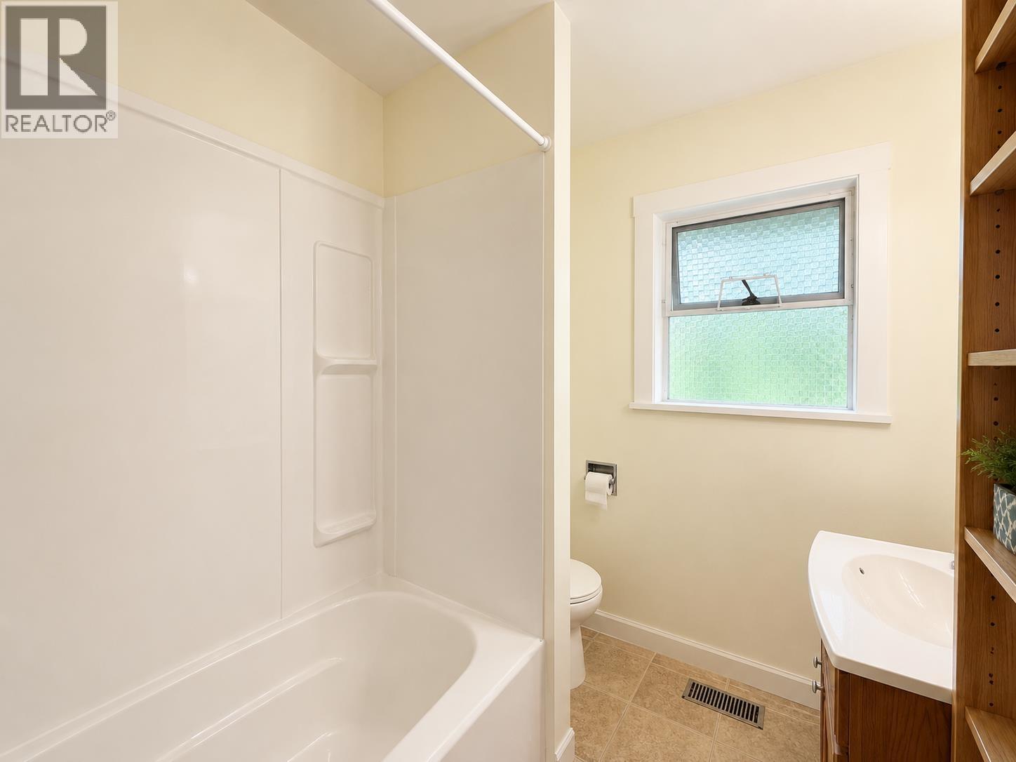 796 W 42nd Ave, Vancouver, British Columbia  V5Z 2N9 - Photo 9 - R3161114
