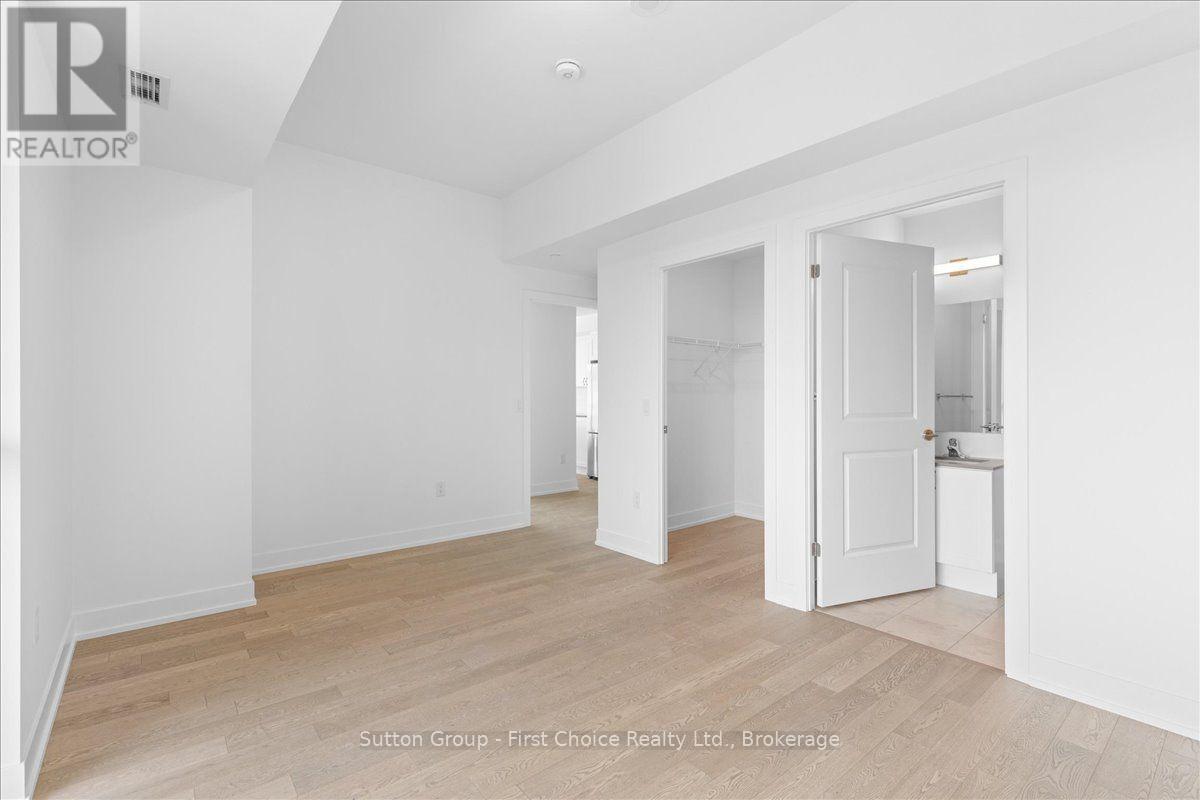 1063 Douglas Mccurdy Common Circle, Mississauga, Ontario  L5L 3H9 - Photo 18 - W13739172
