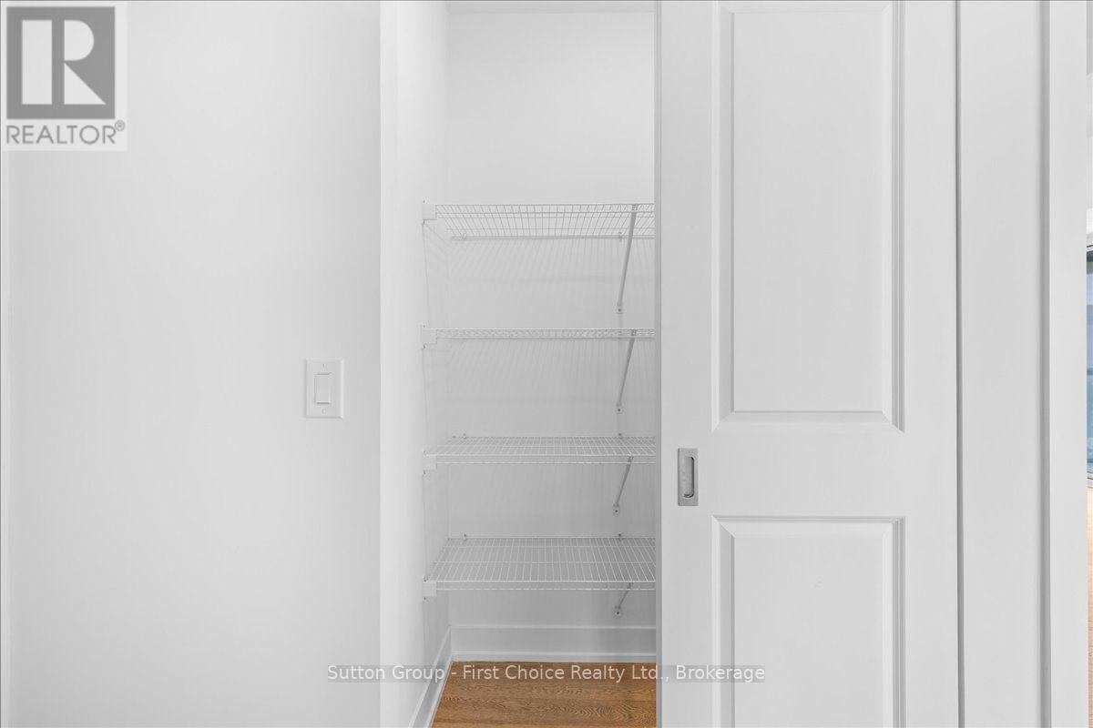 1063 Douglas Mccurdy Common Circle, Mississauga, Ontario  L5L 3H9 - Photo 26 - W13739172
