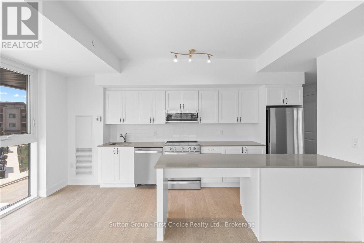 1063 Douglas Mccurdy Common Circle, Mississauga, Ontario  L5L 3H9 - Photo 5 - W13739172