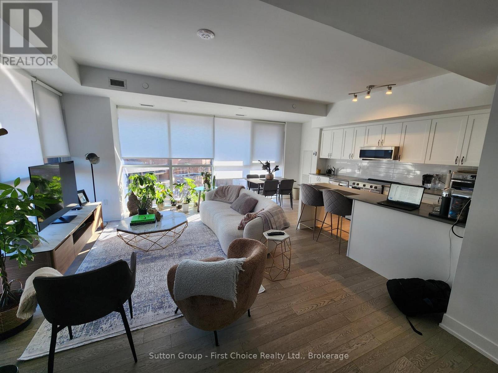 1063 Douglas Mccurdy Common Circle, Mississauga, Ontario  L5L 3H9 - Photo 7 - W13739172
