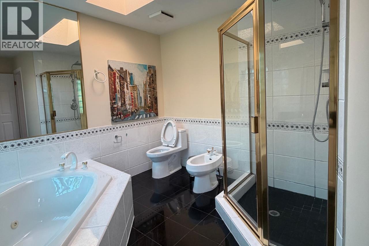 8777 Wheeler Road, Richmond, British Columbia  V6Y 2M4 - Photo 15 - R3161019