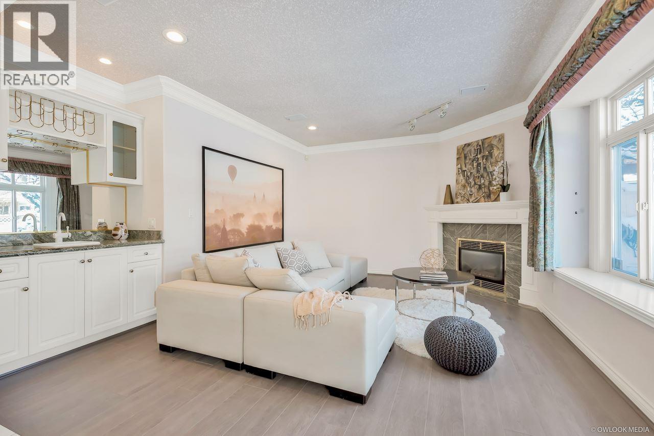8777 Wheeler Road, Richmond, British Columbia  V6Y 2M4 - Photo 10 - R3161019