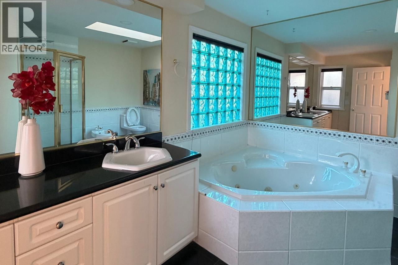 8777 Wheeler Road, Richmond, British Columbia  V6Y 2M4 - Photo 14 - R3161019